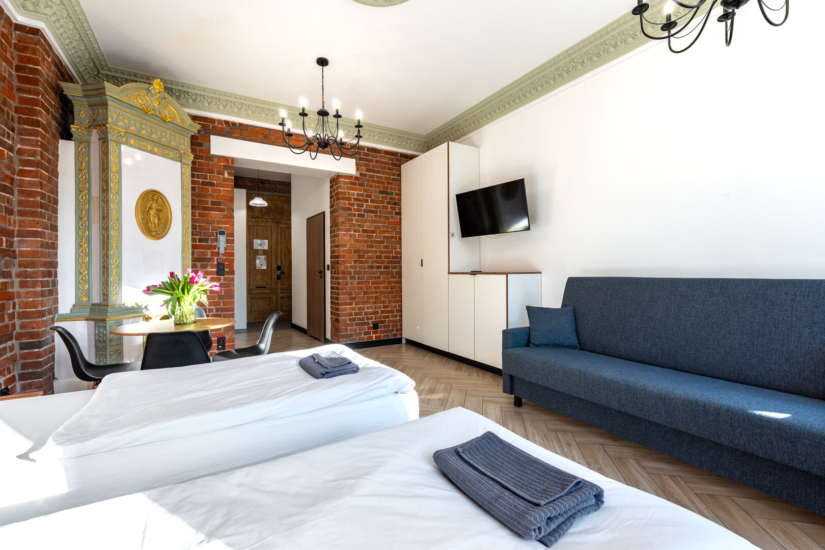 Superior Apartment with City View