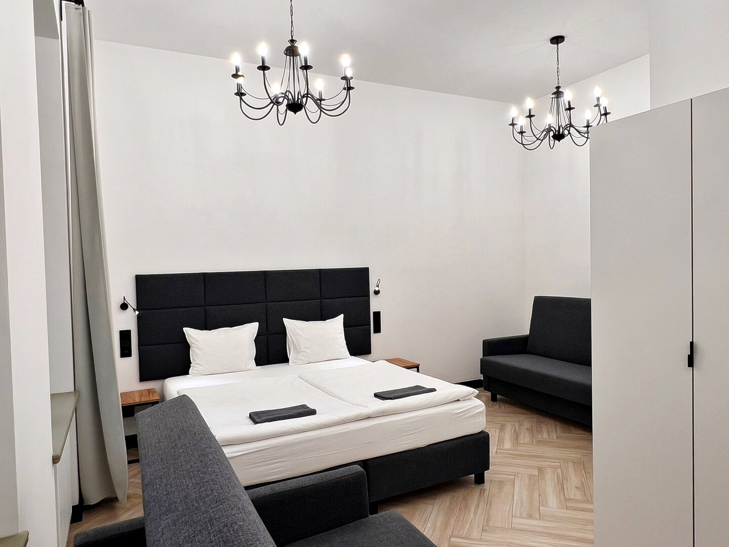 Apartament  Deluxe z widokiem na dziedziniec Apartament  Deluxe z widokiem na dziedziniec